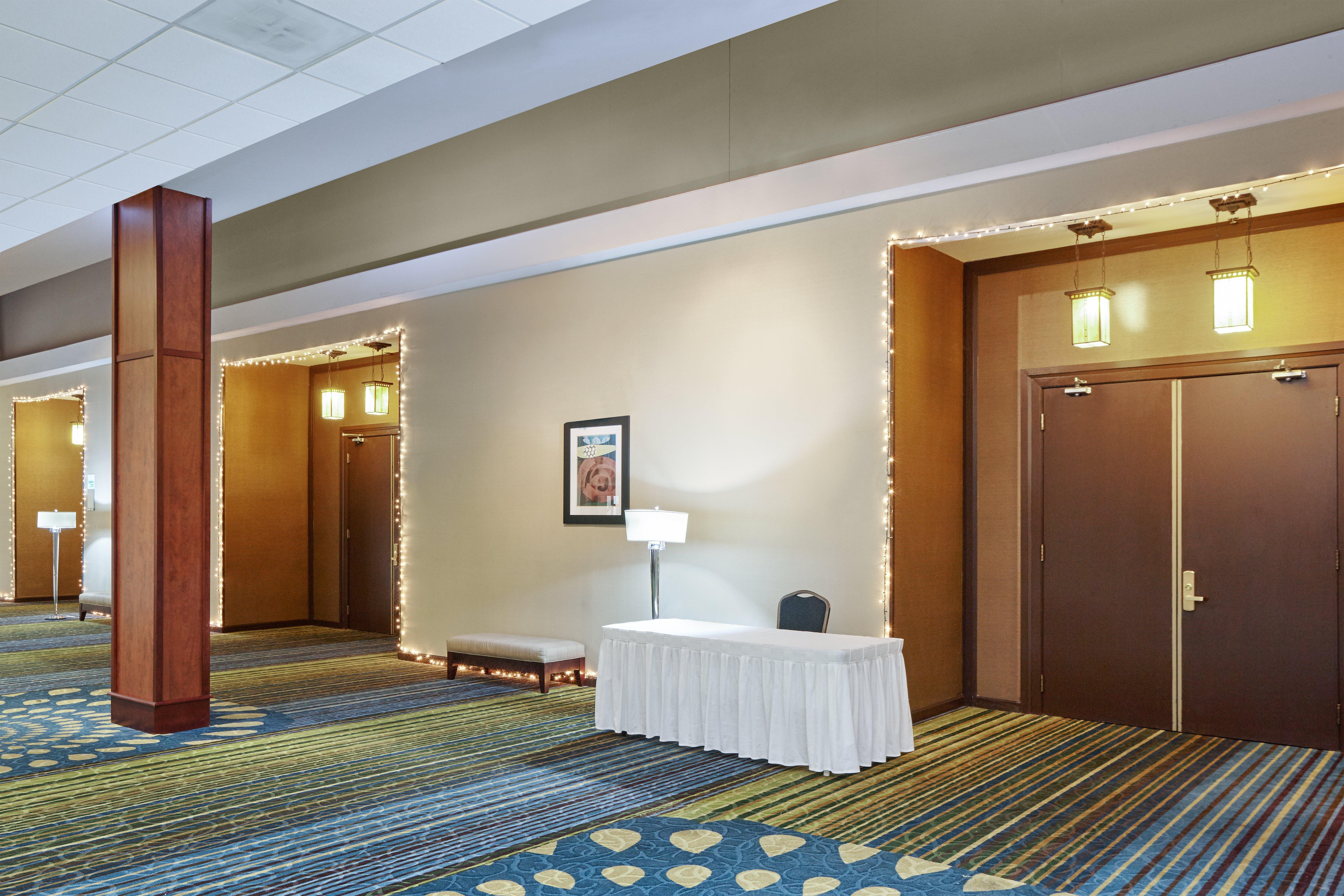 Holiday Inn Chicago Matteson Conference Center, An Ihg Hotel Экстерьер фото